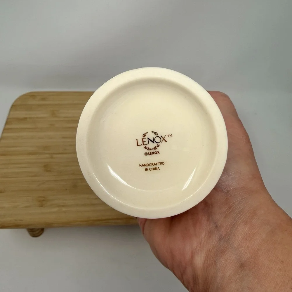 Vintage Lenox Rose Bud Vase Gold Trim 7.5" Cream Ivory Hand Crafted EUC - Picture 4 of 6